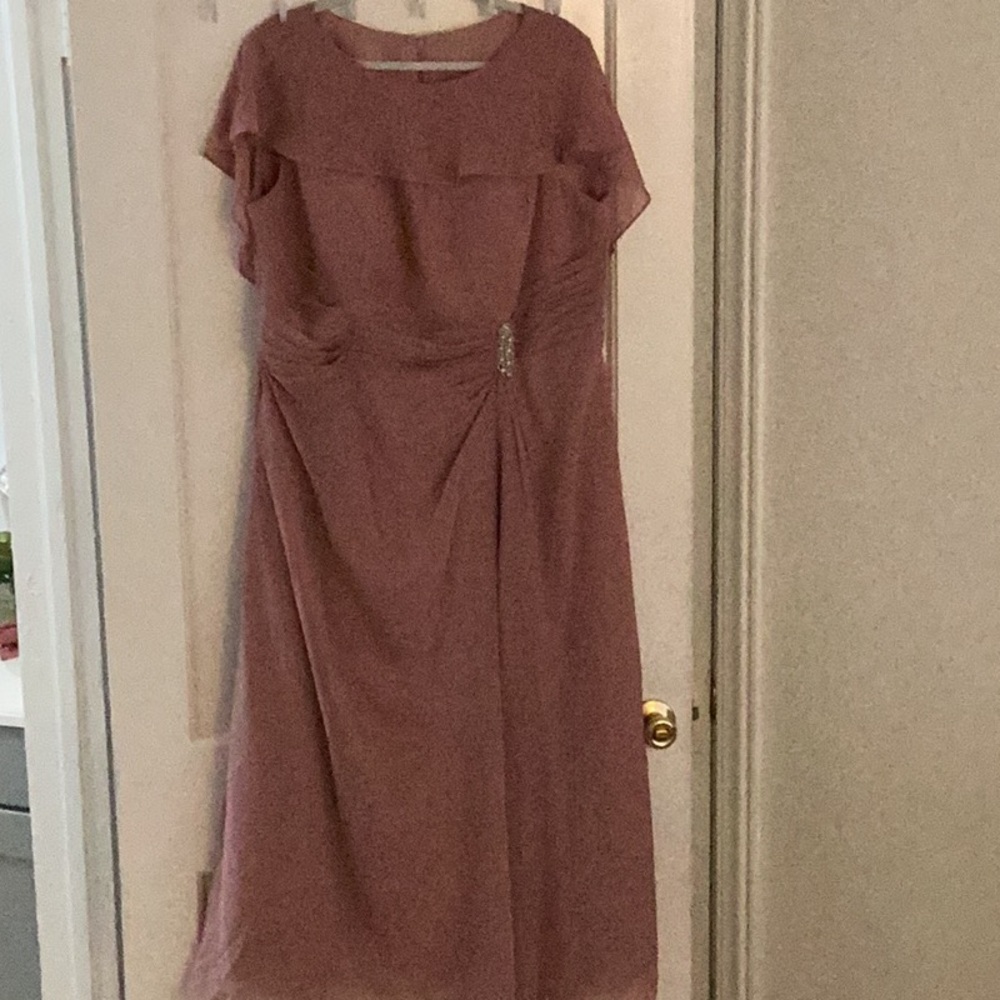 Elegant Formal with Crystal Embellished Waist